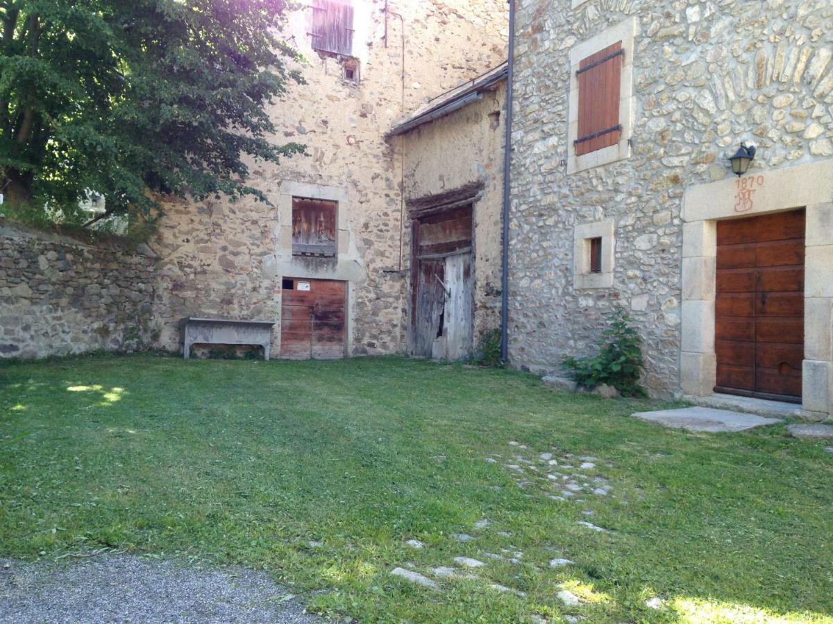 Maison De Caractere En Pierre Cal Blanic Saint-Pierre-dels-Forcats Kültér fotó